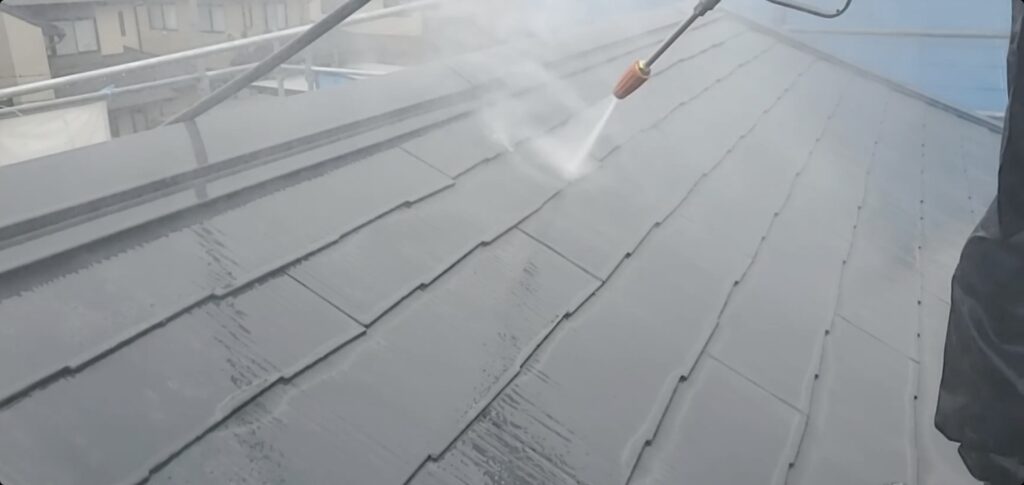 屋根カバー工法(金属屋根) 高圧洗浄